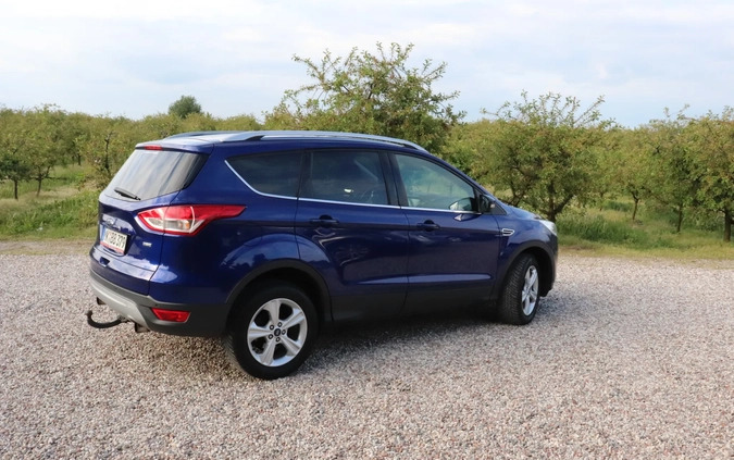 Ford Kuga cena 54950 przebieg: 126452, rok produkcji 2016 z Trzcianka małe 301
